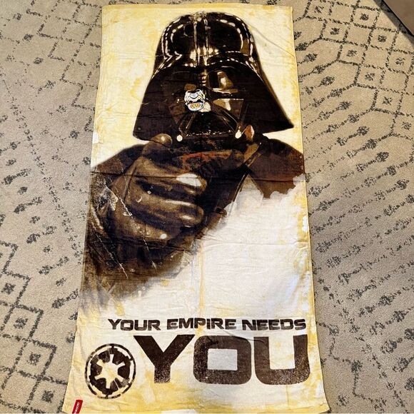 NWT Robe Factory Star Wars 30"x60" Darth Vader Your Empire Needs You Beach Towel - Picture 2 of 7